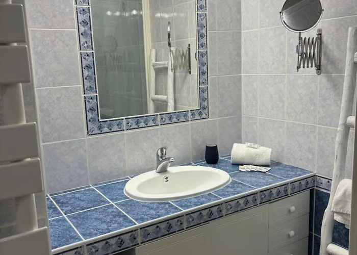 Duplex Tres Proche De Tennis Et Piscine