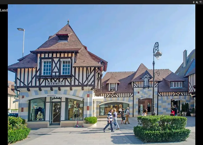 Duplex Tres Proche De Tennis Et Piscine Апартаменты