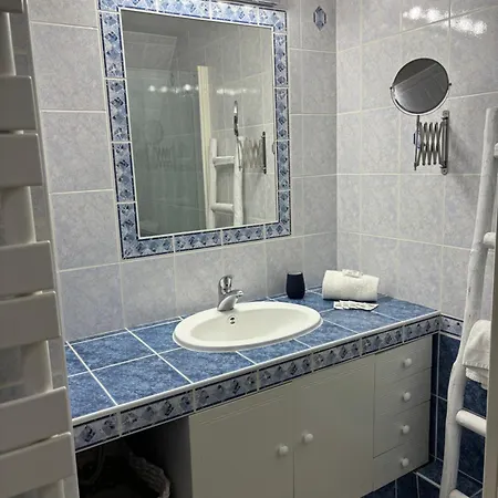 Duplex Tres Proche De Tennis Et Piscine